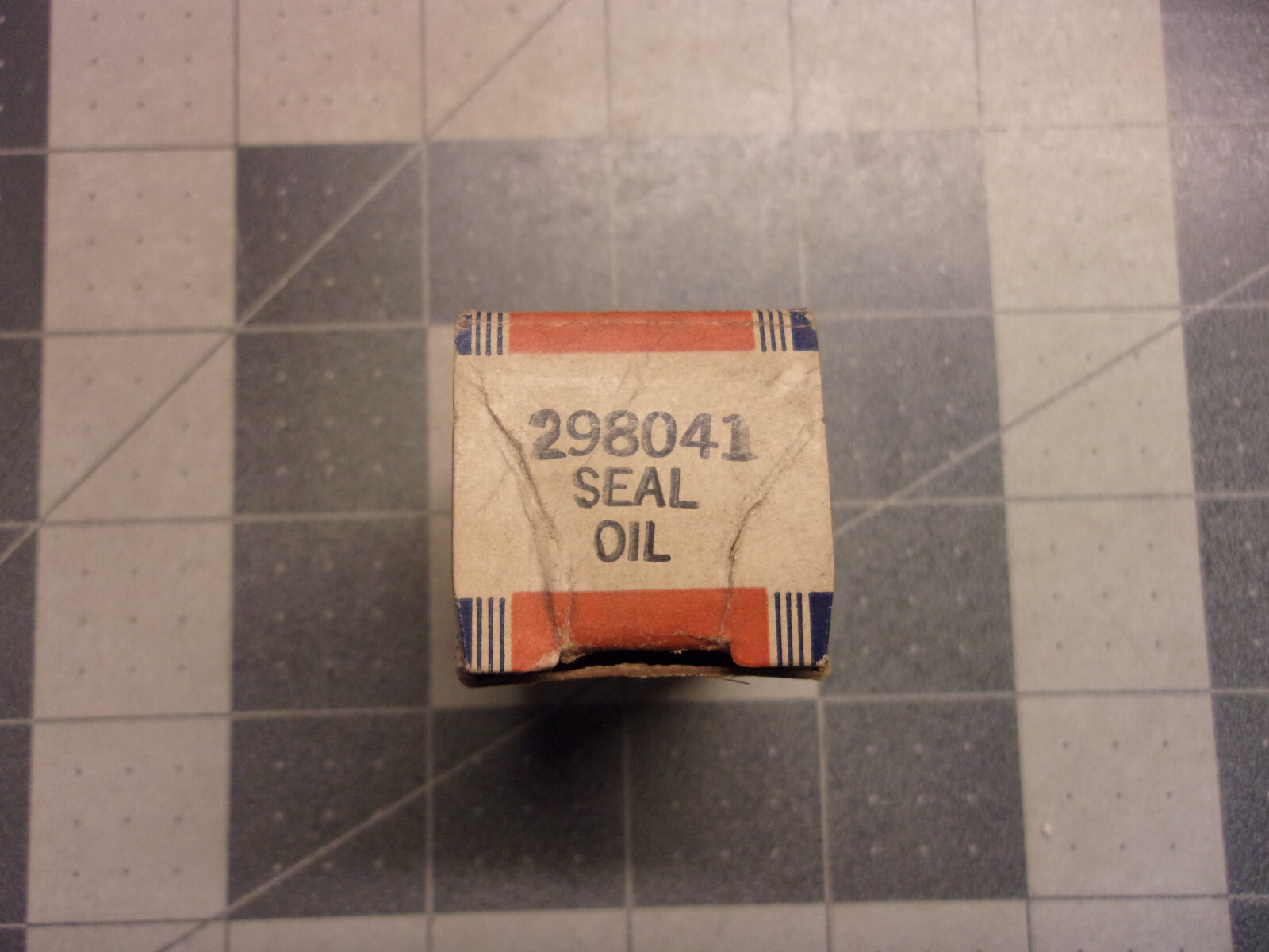 Briggs & Stratton 298041 Oil Seal gallery