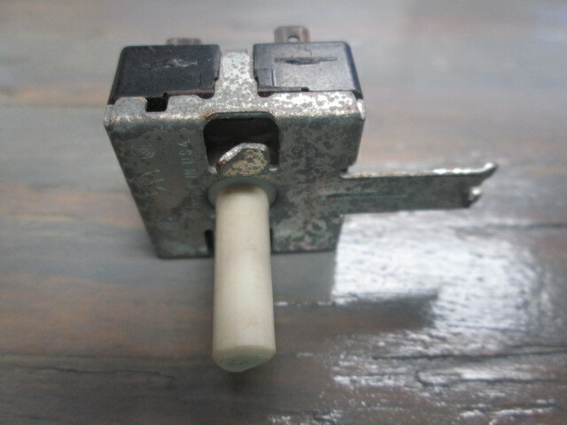 GE Used Temperature Control/Selector Switch 175D2314P002 WH12X10498 AP5272299 gallery