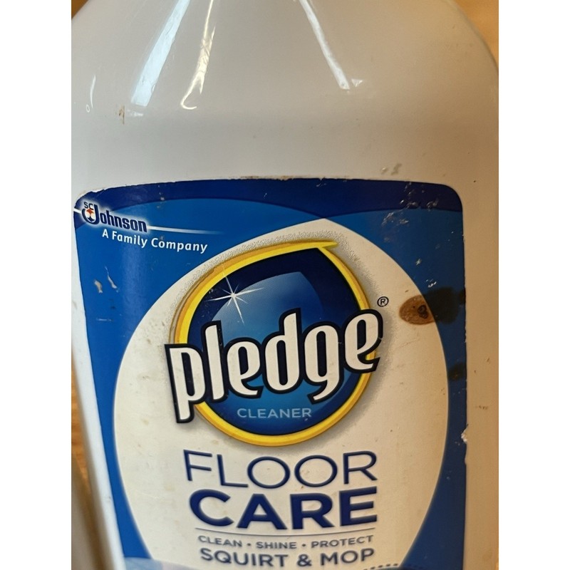 2 SC Johnson PLEDGE Floor Care Multi-Surface Cleaner Squirt & Mop 27oz gallery