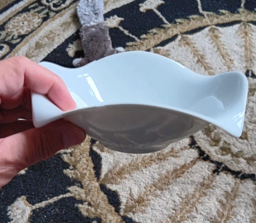 Rosenthal Studio-line “Poncho” White Small Bowl 7 inches wide gallery