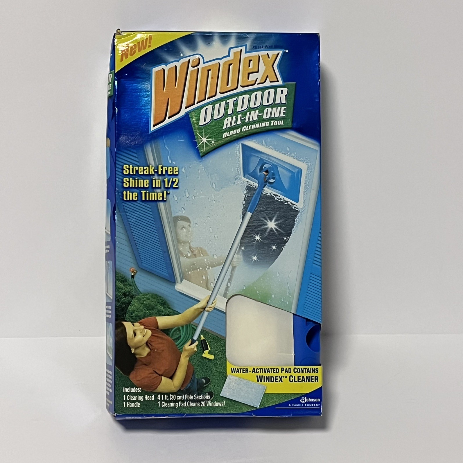 Windex Outdoor All In One Glass and Window Cleaner Tool Starter Kit gallery