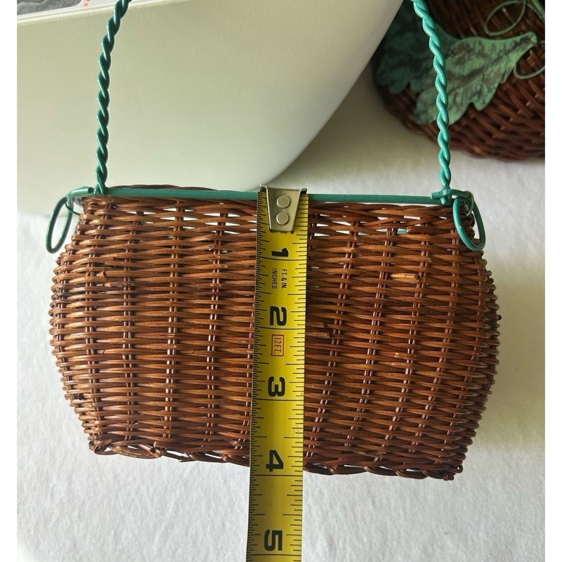 Wall Hanging Display Basket Bundle Lot Wicker Green Metal Detail Leaf Vintage gallery