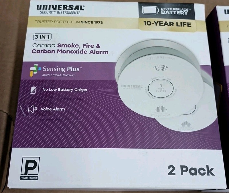 (4) Universal Security Instruments Combination Smoke/Carb & (1) Carbon Monoxide gallery