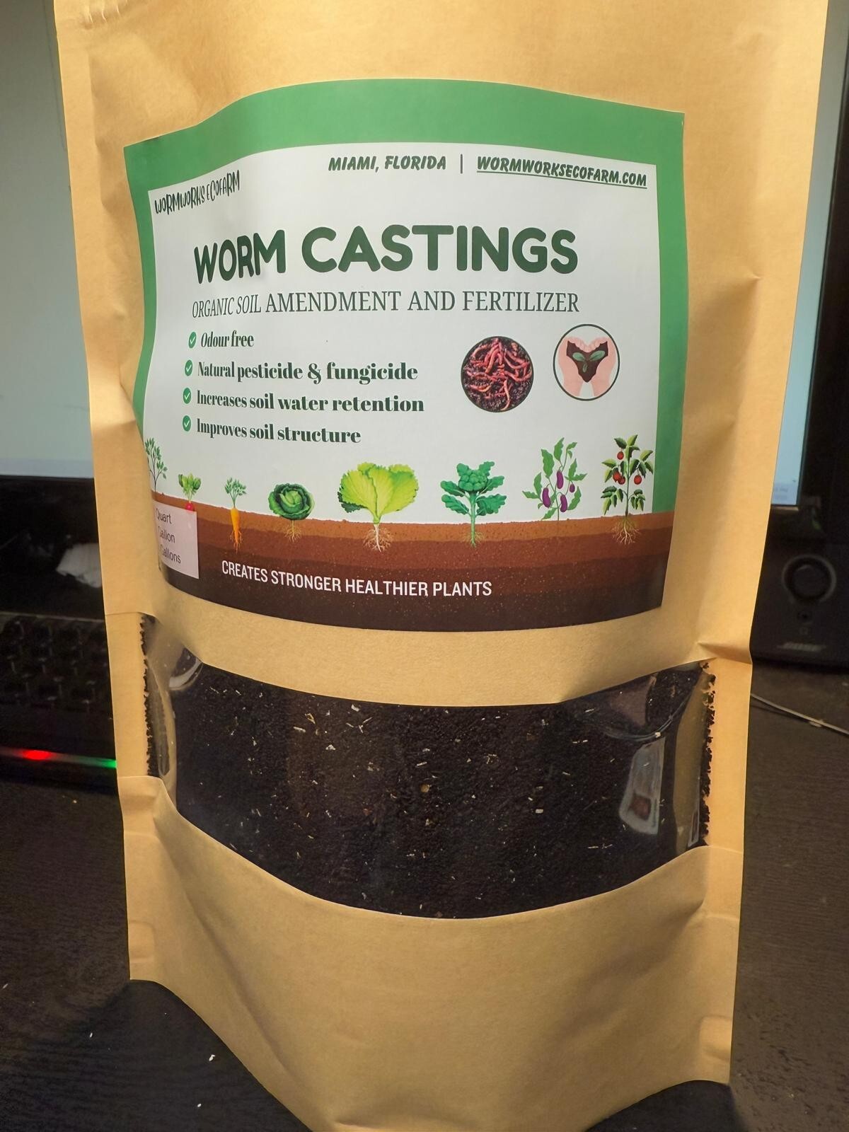 WORM CASTINGS ORGANIC SOIL AMENDMENT AND FERTILIZER (Odour free, natural, fresh) gallery