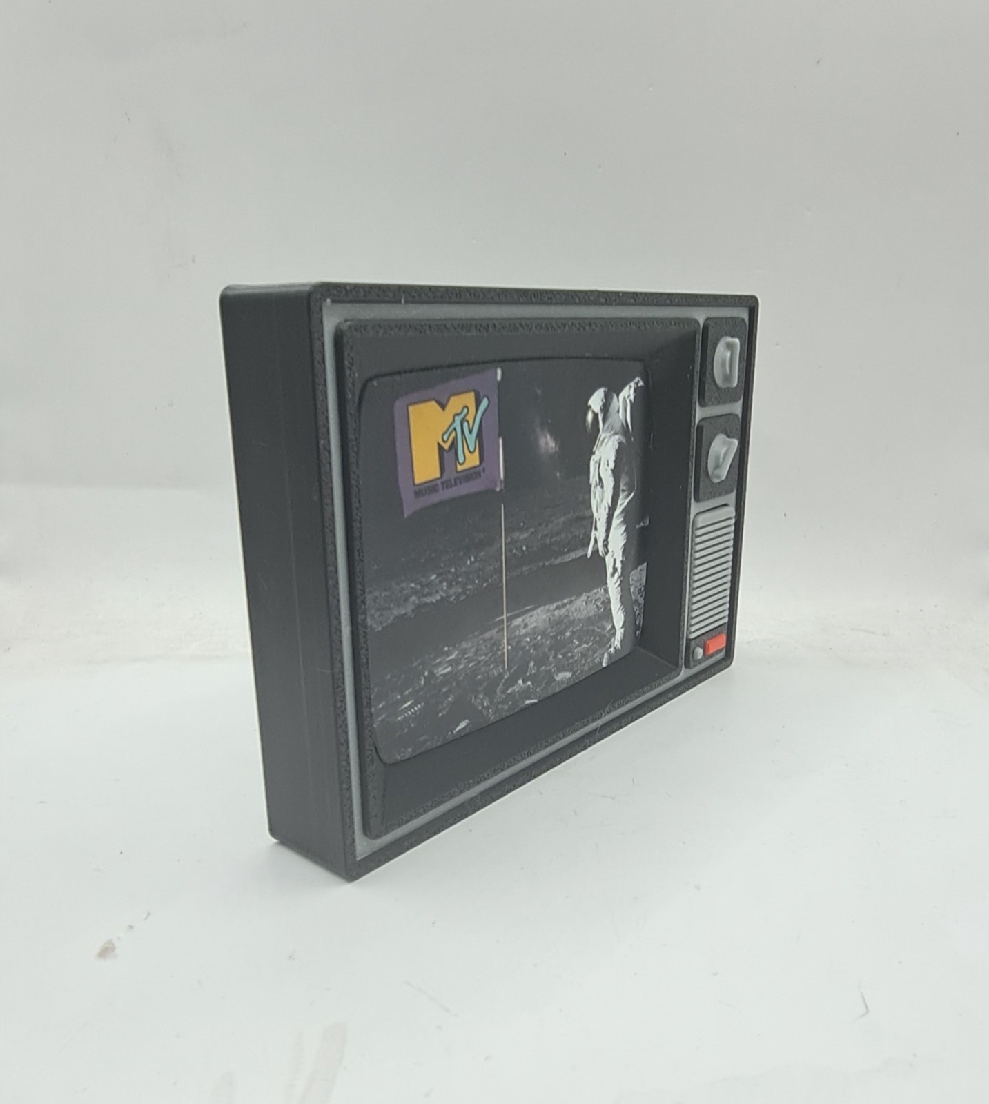 Mtv Spaceman Moon Retro TV Display 80s TV Show Nostalgia Decor Music Television gallery