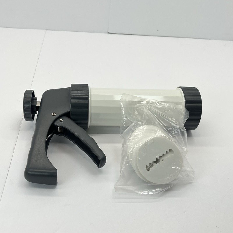 Wilton Spritz Cookie Press 12 cookie discs Vintage Trigger Action READ LOOK gallery