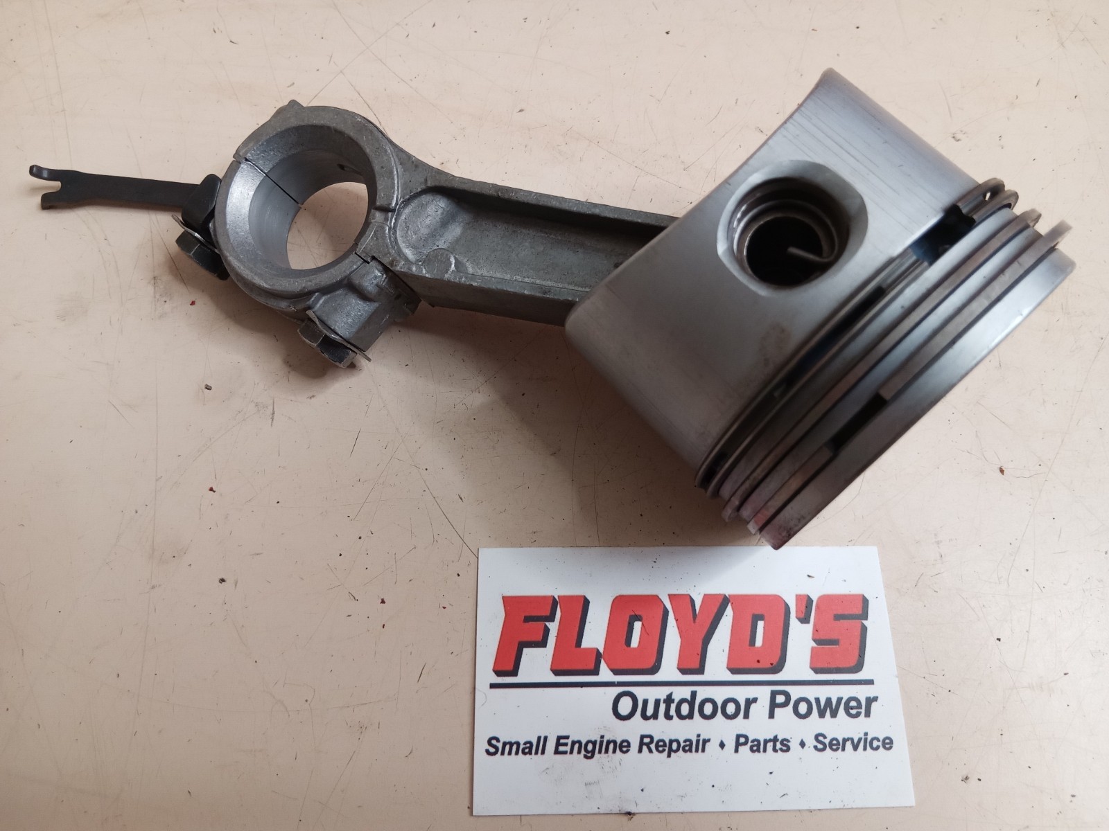 Genuine 8HP Briggs & Stratton Std Piston 391673 499907 & Rod 390401 gallery