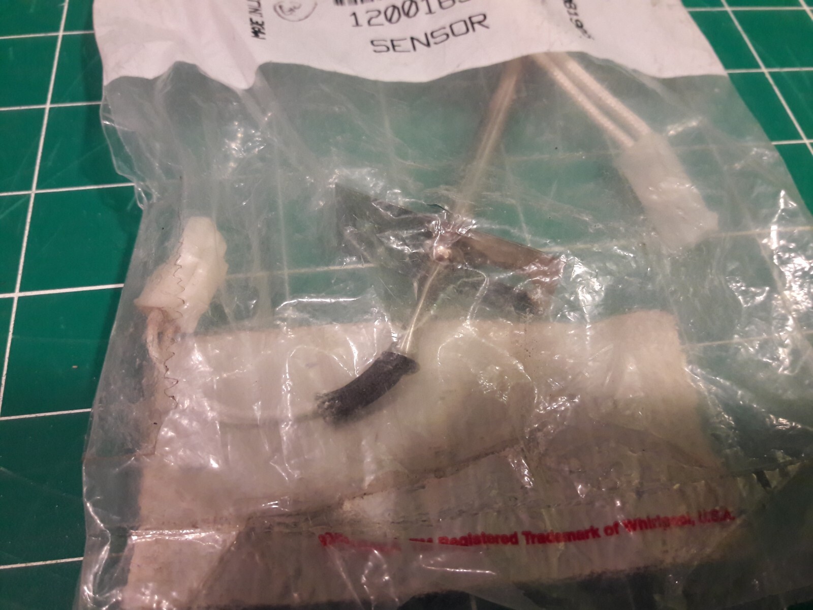 FACTORY PART IN A FACTORY BAG - 12001656 - Oven Sensor Temperature Sensor gallery
