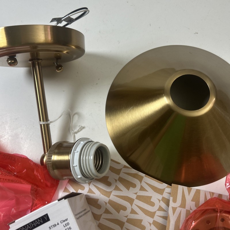 JONATHAN Y JYL7429A August 7.8" 1-Light Metal Shade Farmhouse Sconce Gold gallery