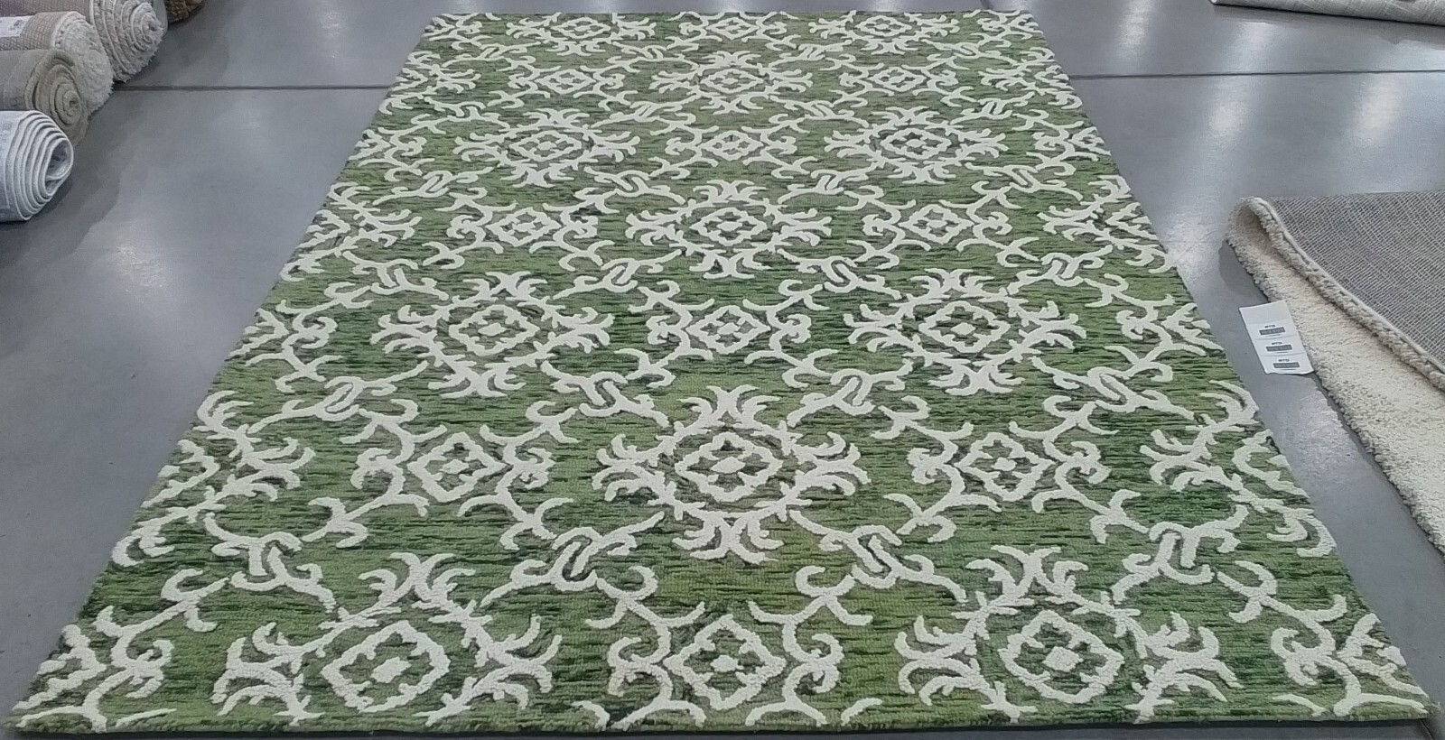GREEN / IVORY 6'-0" x 9'-0" Back Stain Rug, Reduced Price 1172767626 BLM104Y-6 gallery