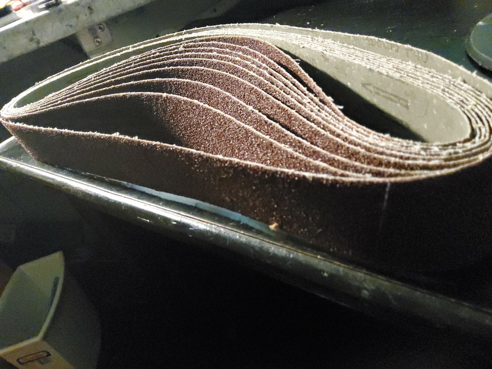 Powertec 2 x 42 In - 9 x Sanding Belts - 40 Grit Aluminum Oxide Sanding Belt gallery