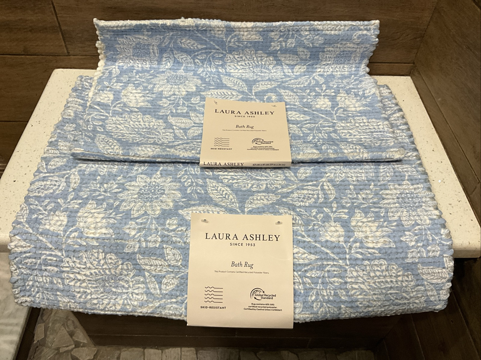 2 Pc Laura Ashley Bath Mat Set Anti-Slip Soft Rug - Blue & Ivory 17x24” & 20x32” gallery