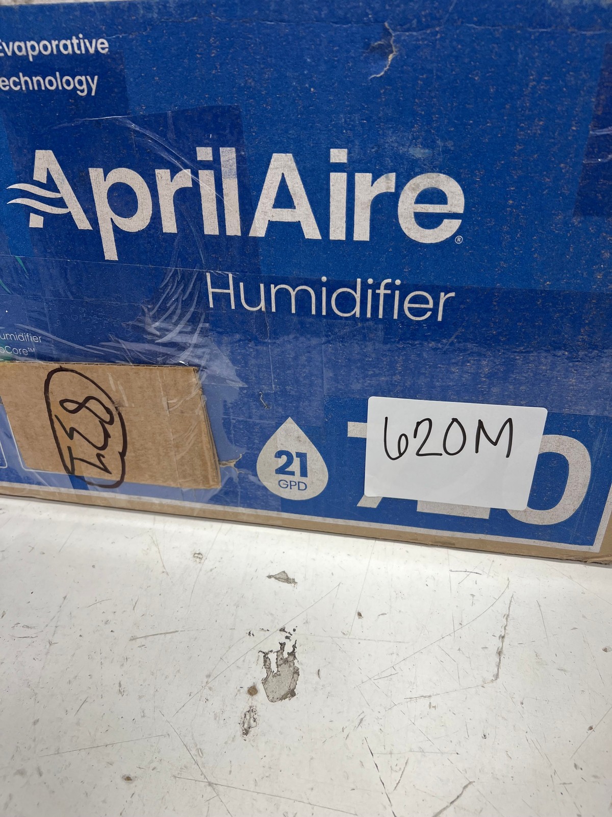 AprilAire 620M Humidifier18Gal Per Day, Manual Control 5,300 sq.ft. *READ gallery