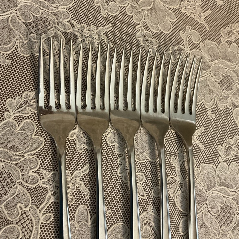Oneida Maestro St. Leger Dinner Forks SSS 7 1/4" Stainless Lot of 5 gallery