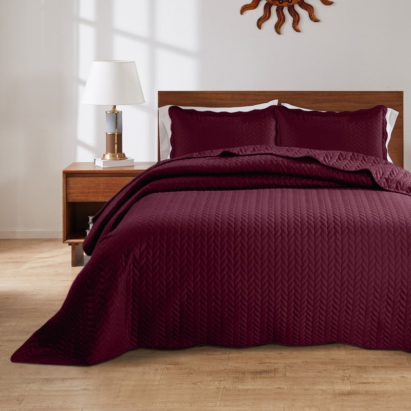 Reversible Quilted Bedspread Set Lightweight Embossed Coverlet Throw Twin Size gallery