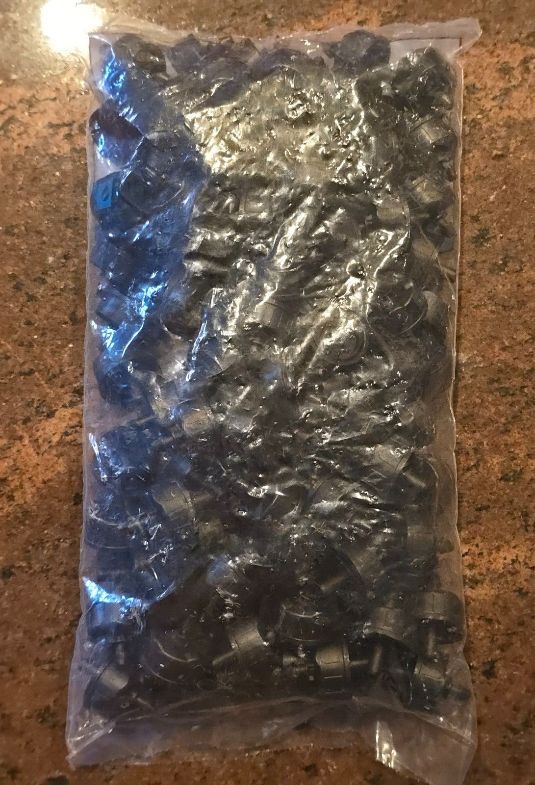 DIG B221-100PC 1 GPH Pressure Compensating Dripper (100-Pack) gallery