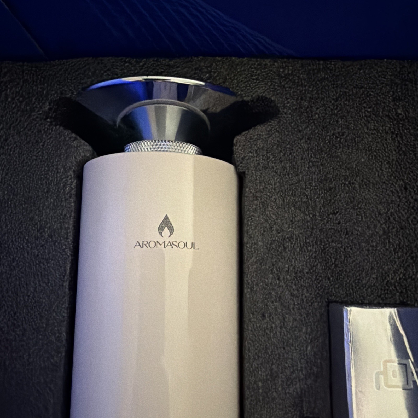 Aromasoul A900S Waterless Scent Diffuser Starter Kit - 1500 Sq Ft Coverage gallery
