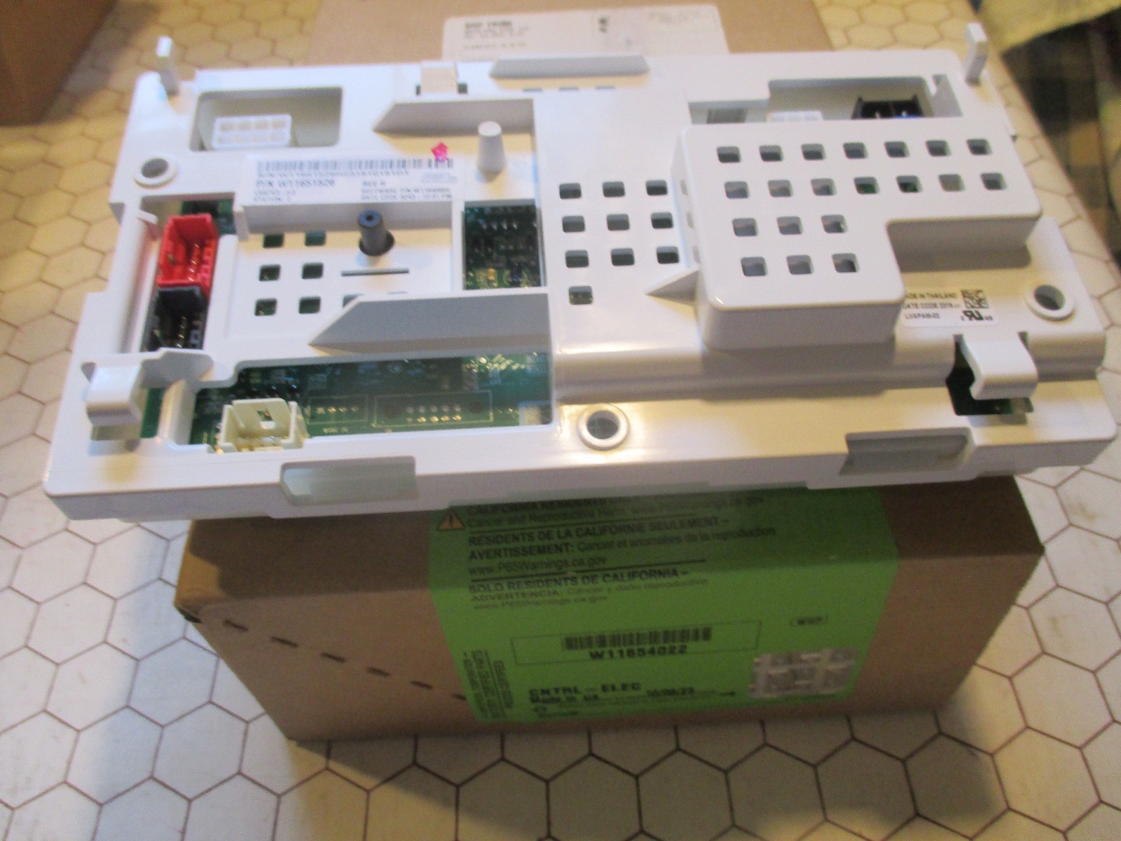 1 OEM Whirlpool Washer Control Board W11654022 gallery