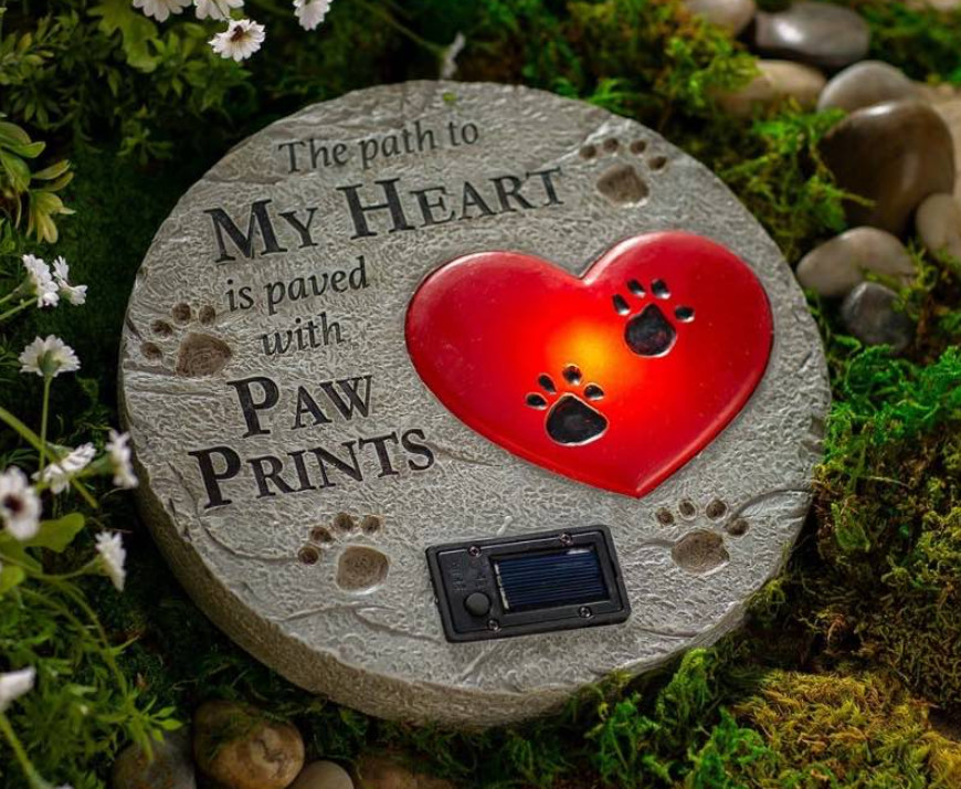 Wind & Weather Dog/Cat Solar-Powered Garden Stepping Stone, 2Hx10.75Wx10.7D,NIB gallery