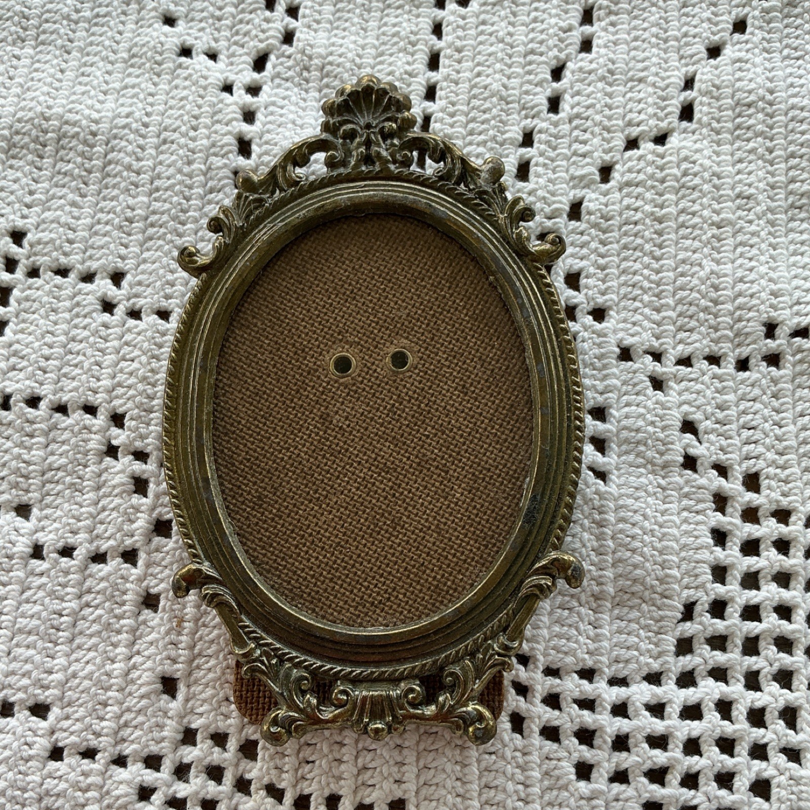 Ornate Metal Oval & Rectangle Mini Photo Frames Bronze Silver Floral Traditional gallery