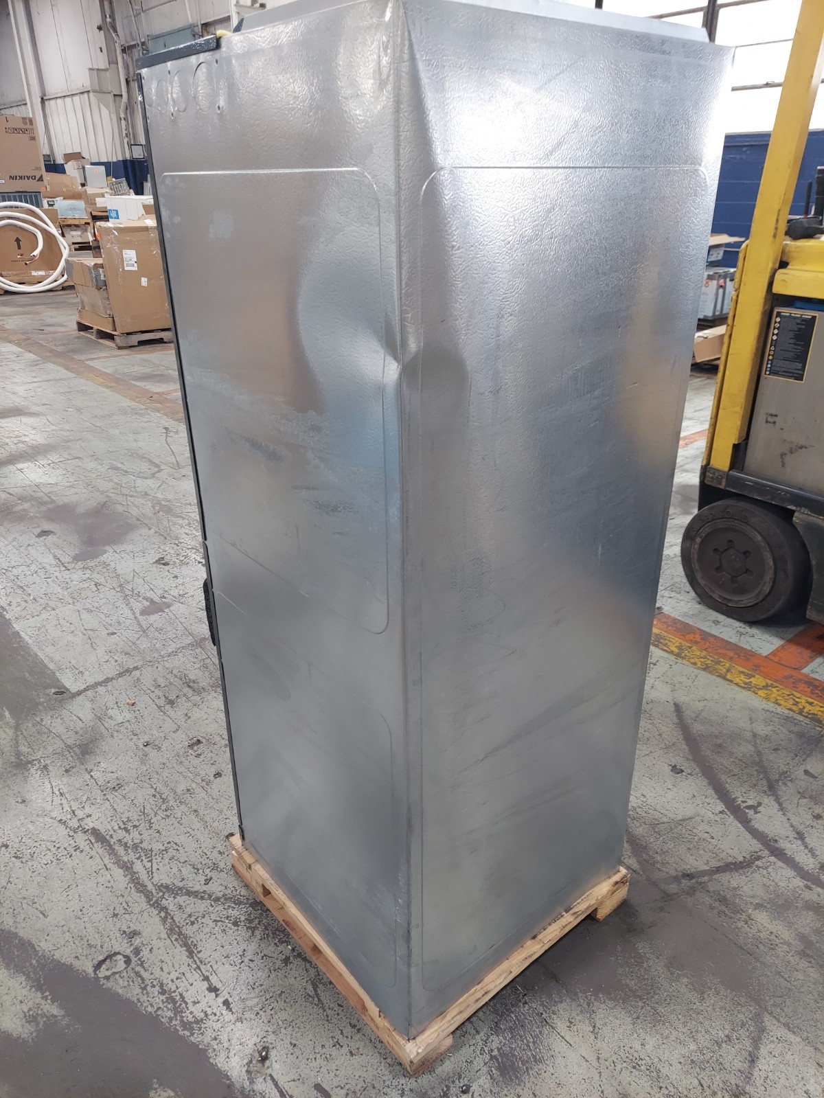 Goodman 3.5 TON Multi-Positional Air Handler, AMST42CU1300, Scratch & Dent gallery
