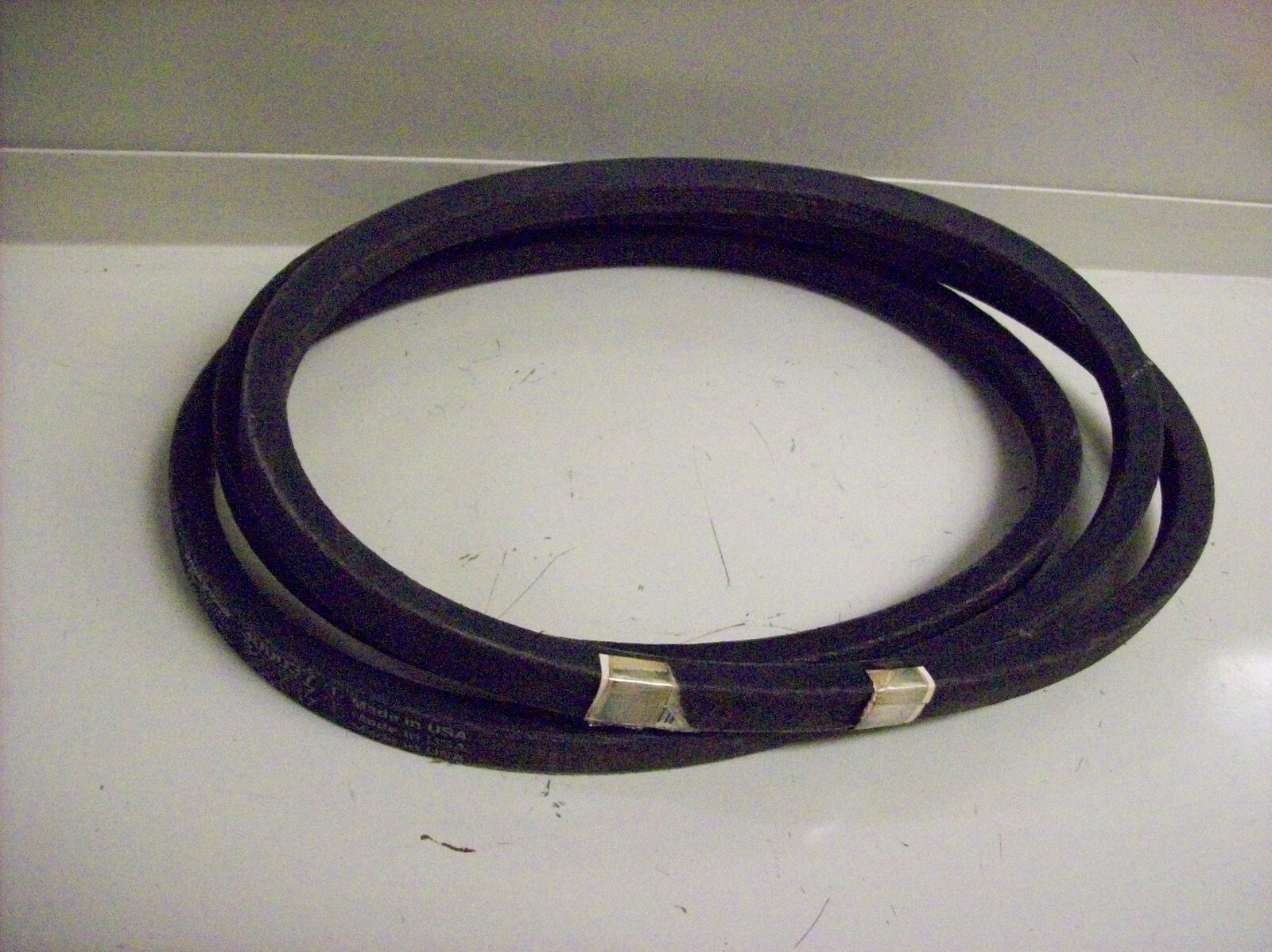 Bt7) True Value Vee Belt 300037 gallery