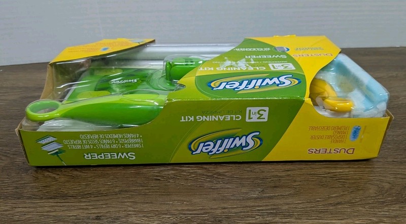 Swiffer Sweeper Duster Starter Kit 3 in 1 Sweeper 6 Dry 4 Wet Mop Dust Brand New gallery