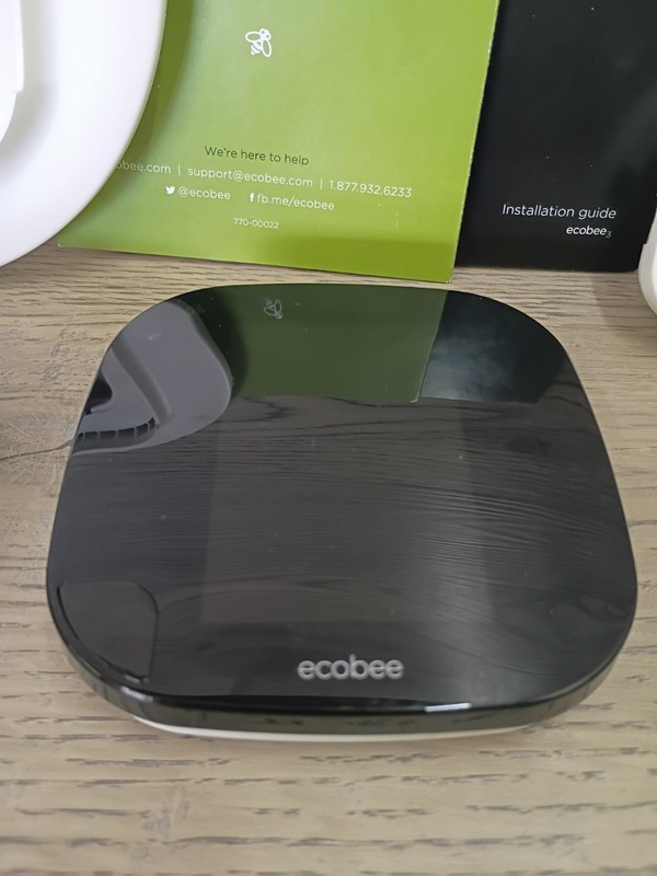 Used ecobee3 Smart Thermostat EB-STATZE3-02 WIFI - Works w/ Apple HomeKit, Alexa gallery
