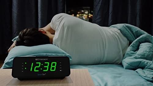 Emerson SmartSet Alarm Clock with AM/FM Radio Dimmer Sleep Timer LED Display gallery