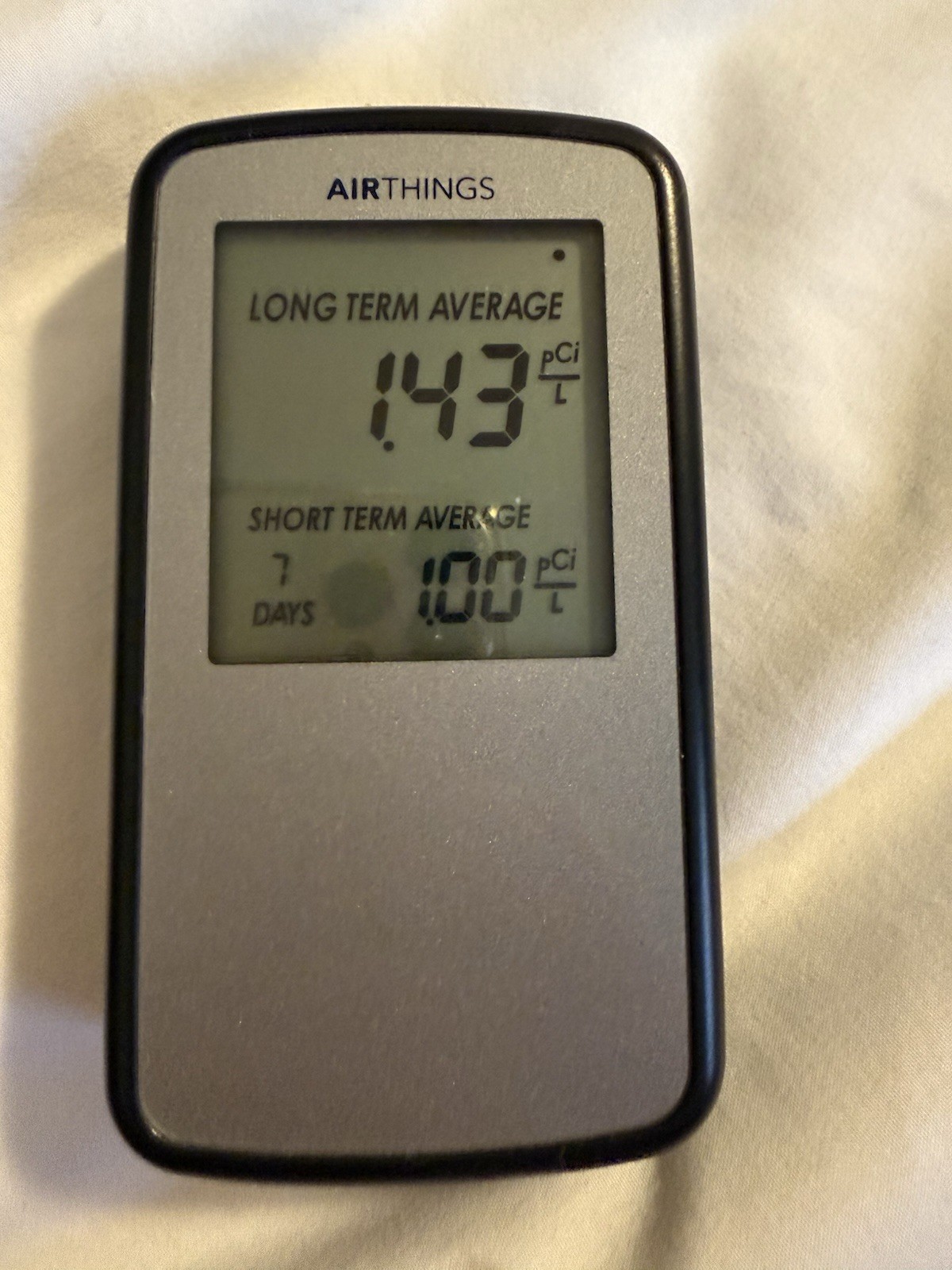 Airthings Corentium Home Digital Radon Gas Detector - TESTED & WORKING gallery