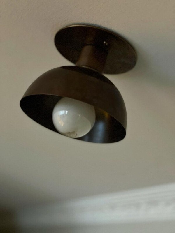 light gallery