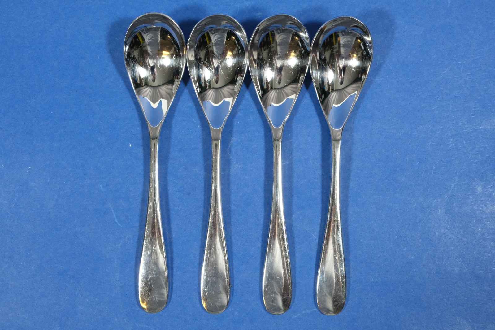 4 x Pfaltzgraff Sonya Stainless Oval Soup Spoons 7 7/8” gallery