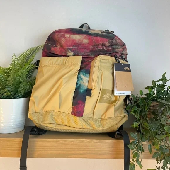 The North Face. Mountain Day pack. (Brand New). Backpack
