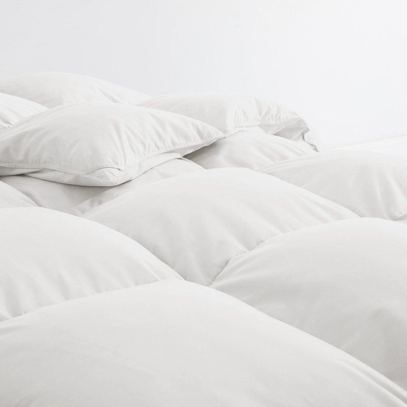 Super Cozy Fullfy Extra Warm Bed Blanket, Goose Down Comforter King or Queen gallery