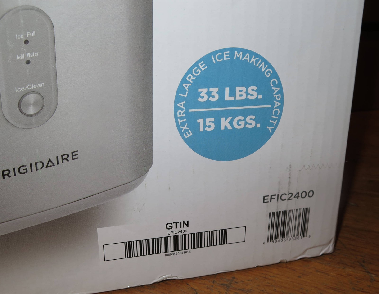 Frigidaire Countertop Chewable Nugget Ice Maker w/Stainless Steel Scoop - 33lb gallery