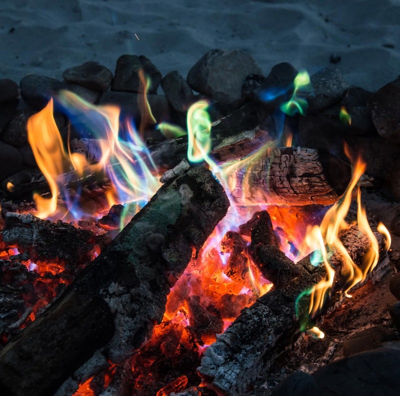 Mystical Fire Color Changing Packets Pits 6 Pack, Multi Coloured gallery