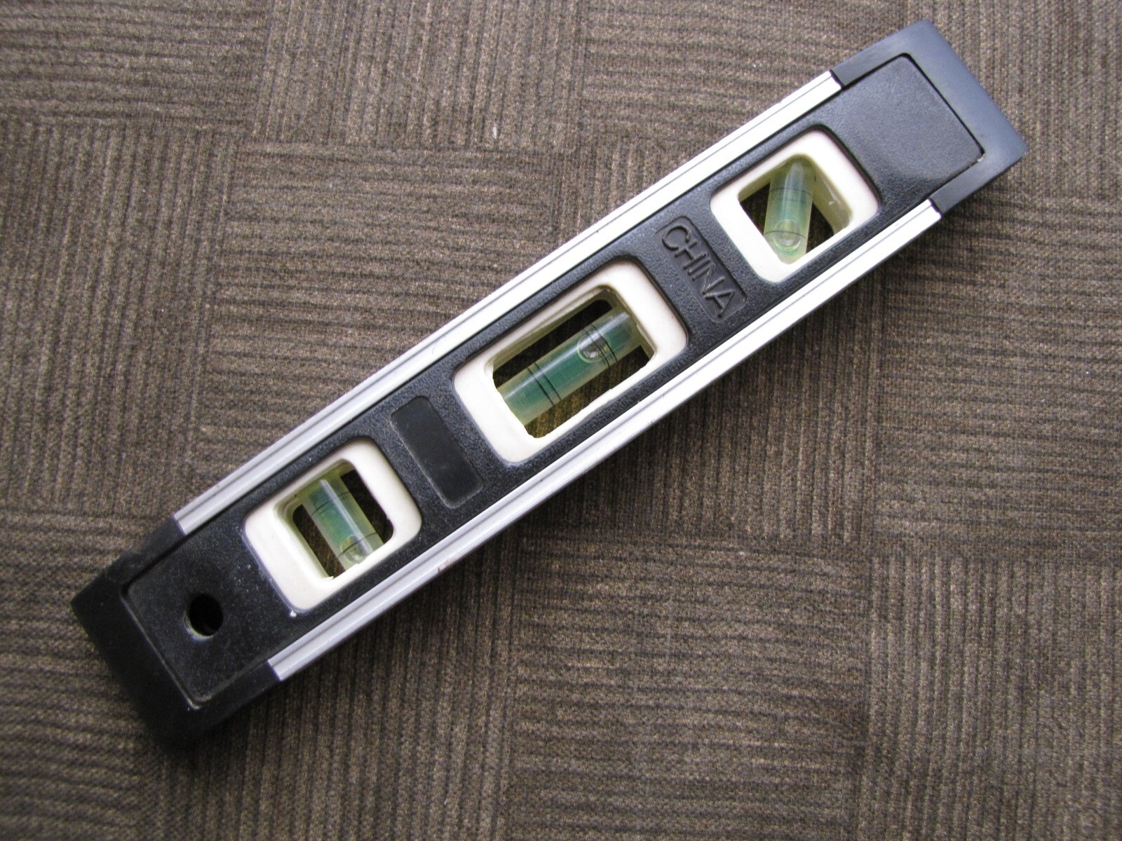 Torpedo Magnetic Level 9" Aluminum / Plastic with 3 Bubbles 45-90 & 180 Degrees gallery