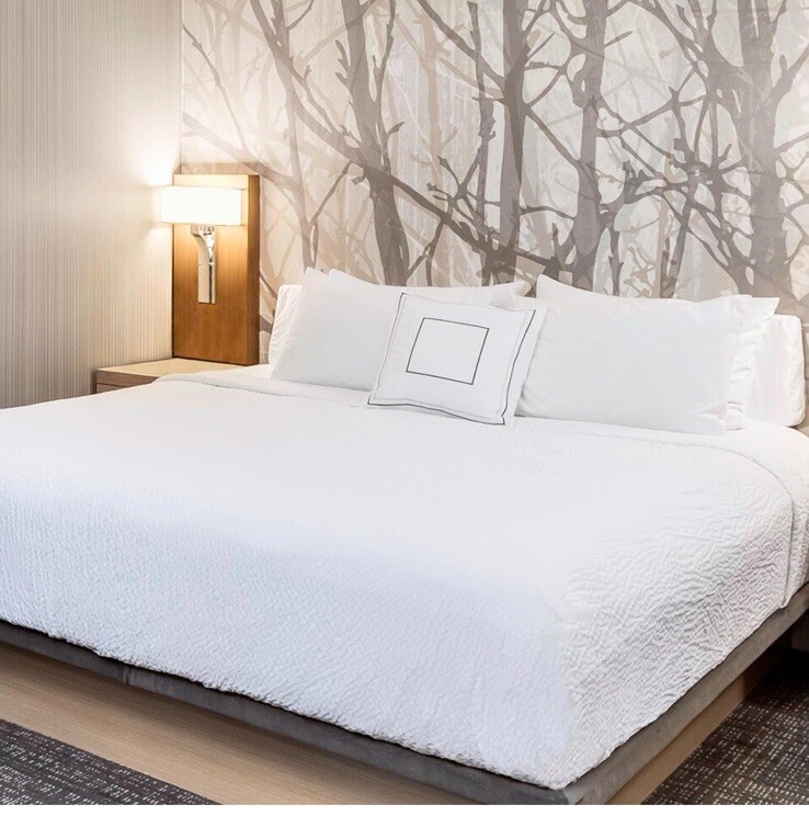 Marriott International Cobblestone Wash Activated Ripple Texture Queen Coverlet gallery