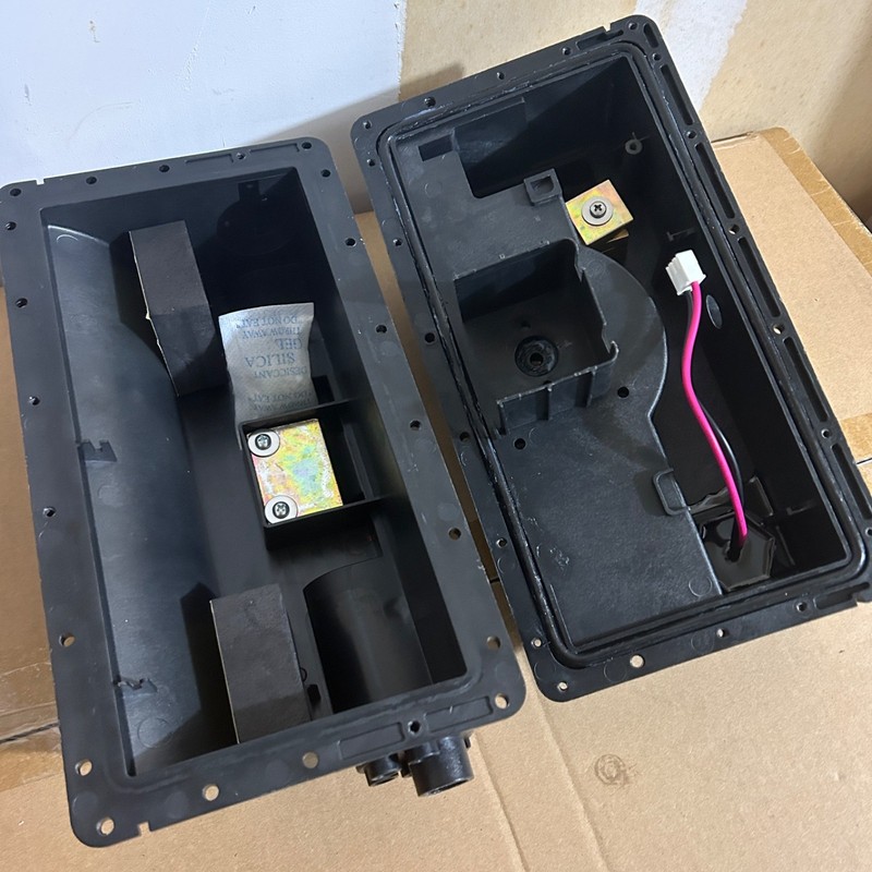 Inner Frame Chassis Housing for WYBOT C2 Cordless Robotic Pool Vacuum Cleaner gallery