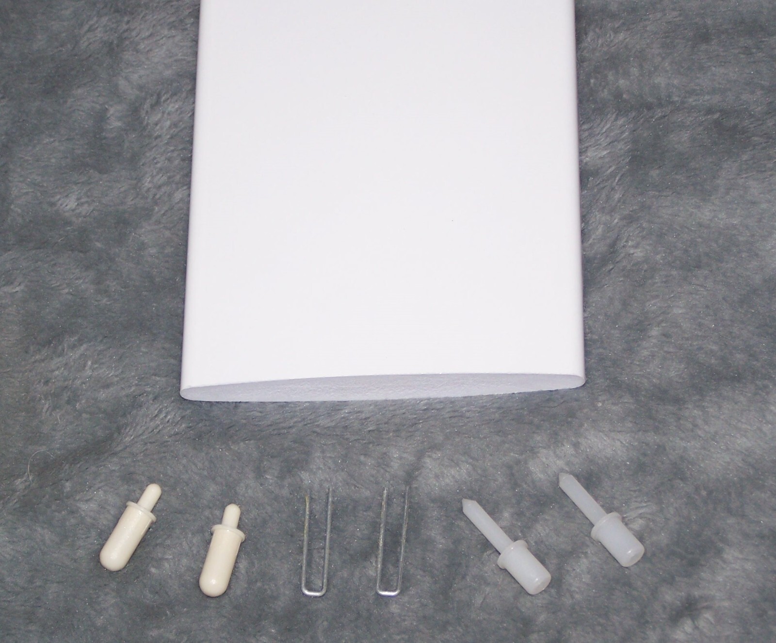 Plantation Shutter Louver Replacement Kit - 3 1/2 Inch Wide x 24 Inches Long gallery