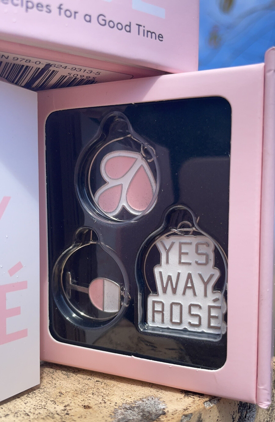 YES WAY ROSE' MINI KIT WITH DRINK RECIPES AND MORE! Wine Charms Stirrers New gallery