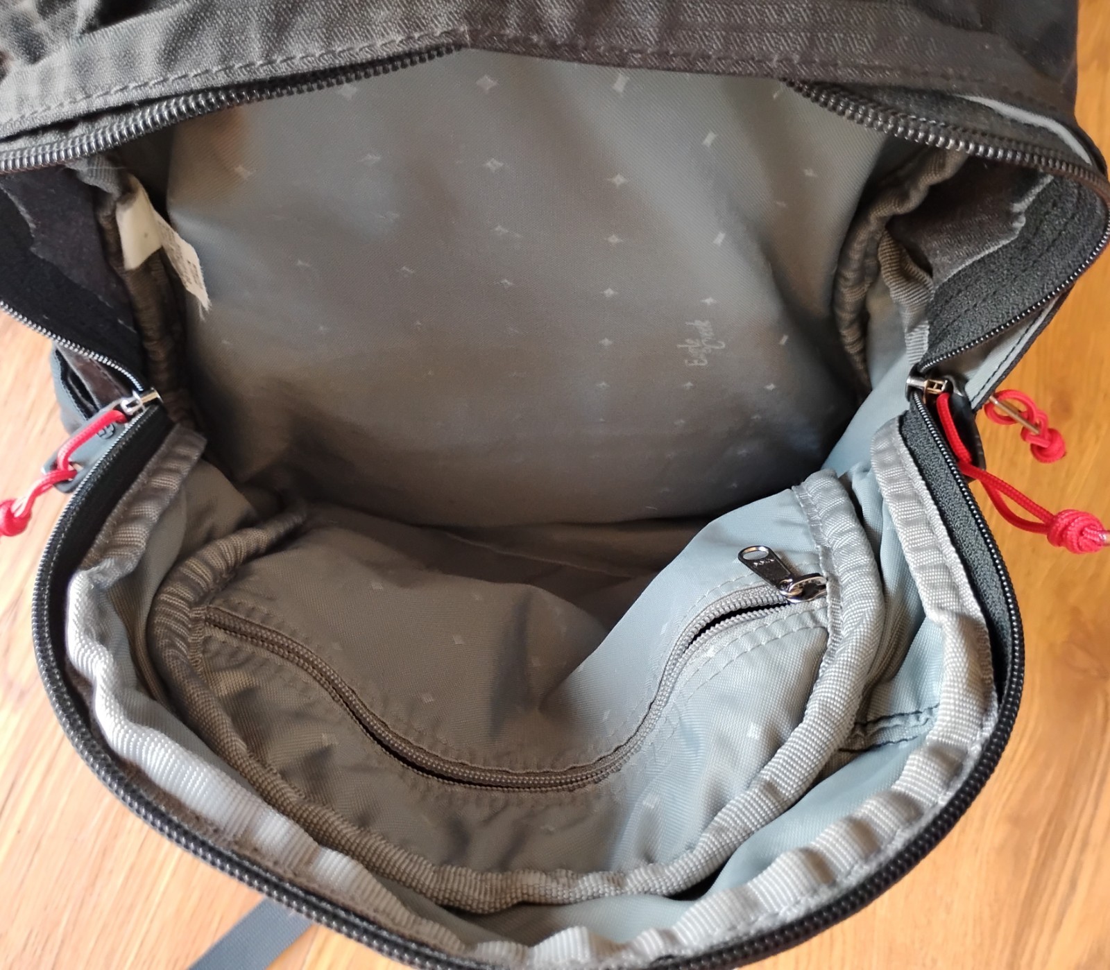 Eagle Creek Backpack 4