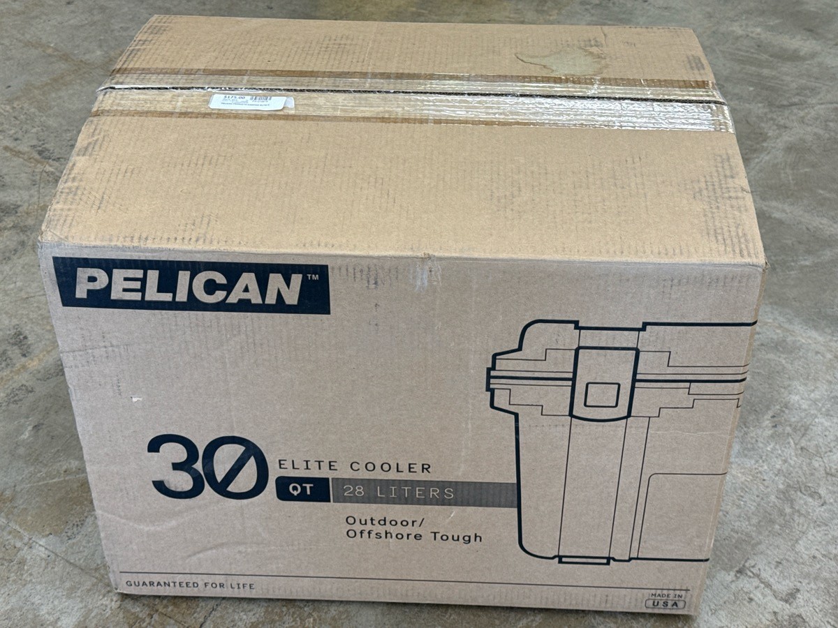 PELICAN PRODUCTS ELITE COOLER (P31014619) gallery