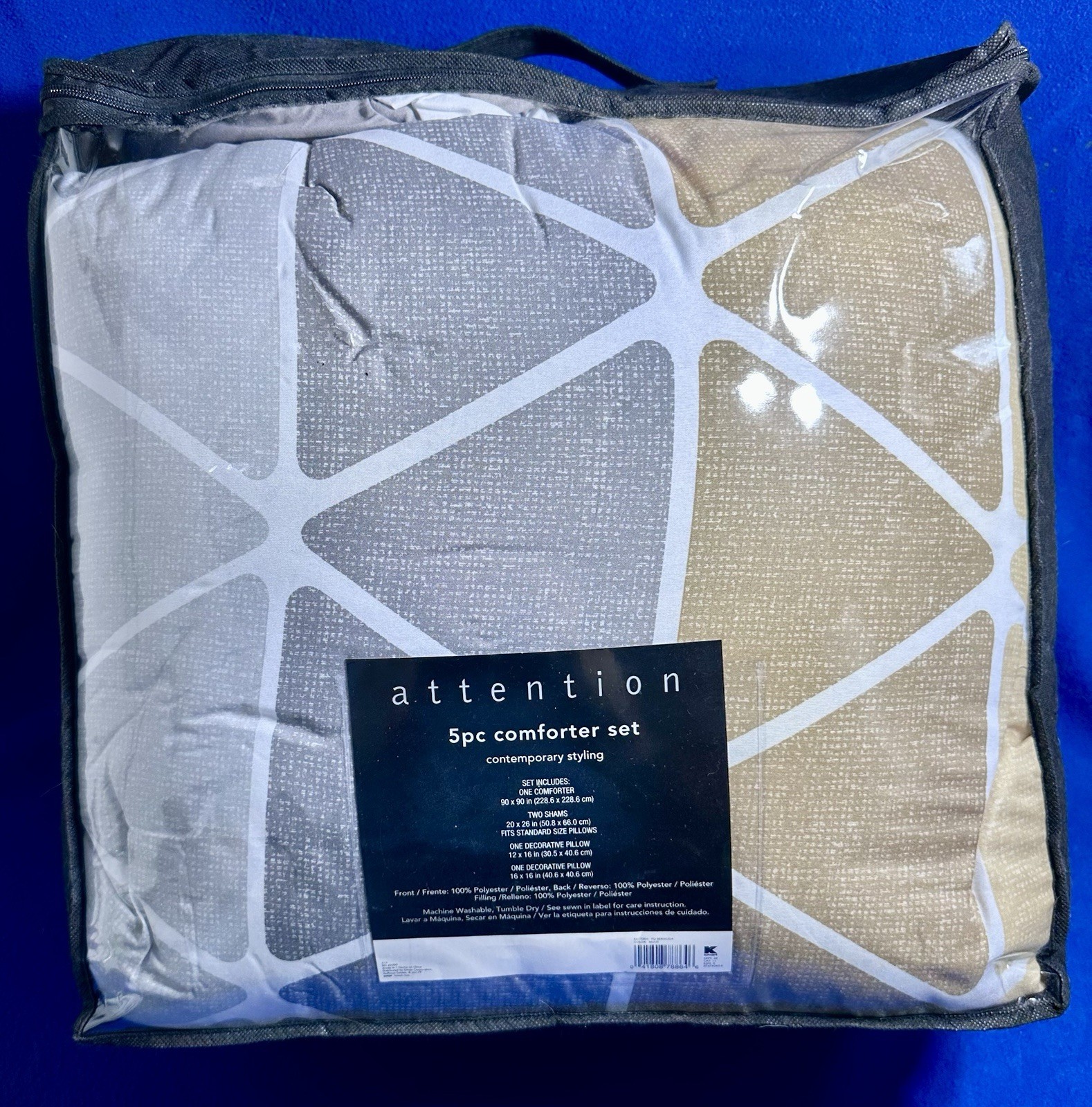 5-Piece Queen-Sized Comforter Set / With 2 Shams, 2 Decorative Pillows / NEW gallery