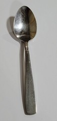 Oneida Flatware Accent Teaspoon 18/8 Stainless Steel 6 Inches Long Minimalist