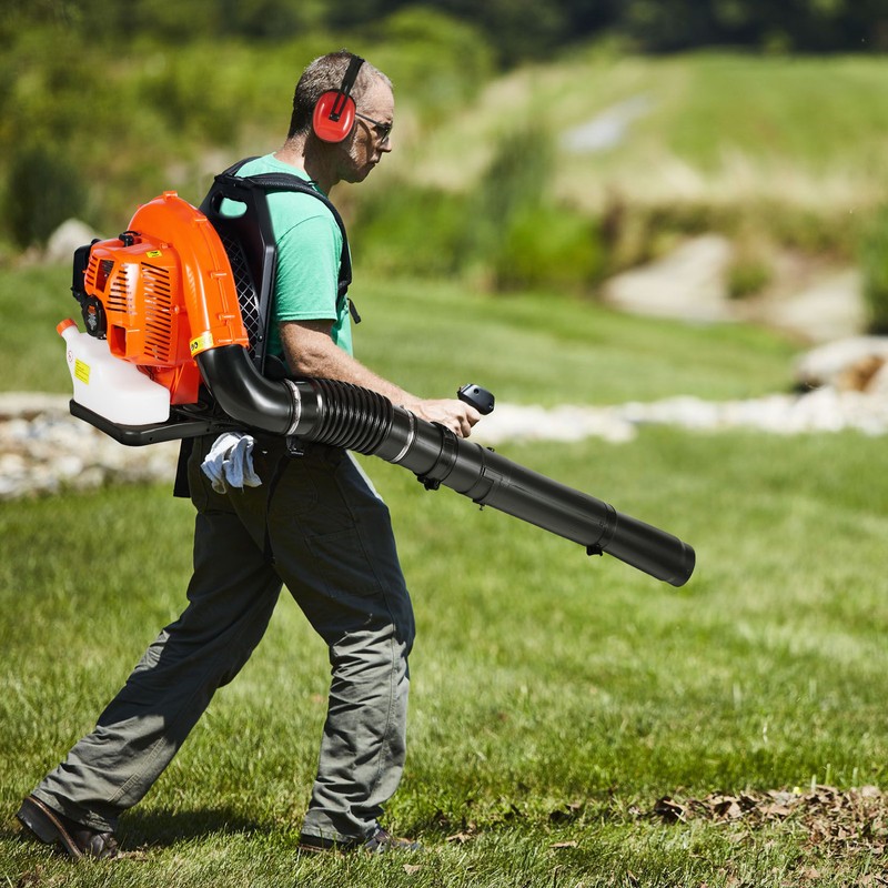 VEVOR Backpack Leaf Blower 79CC 2-Cycle Gas Leaf Blower 930CFM Air Volume 184MPH gallery