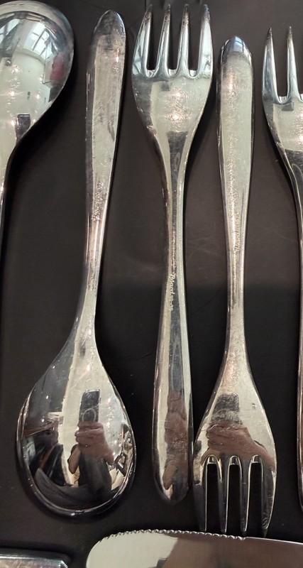 VTG Beard 24 Pieces Silverware Set - Béard Montreux Hotel Swiss- 6 Sets gallery