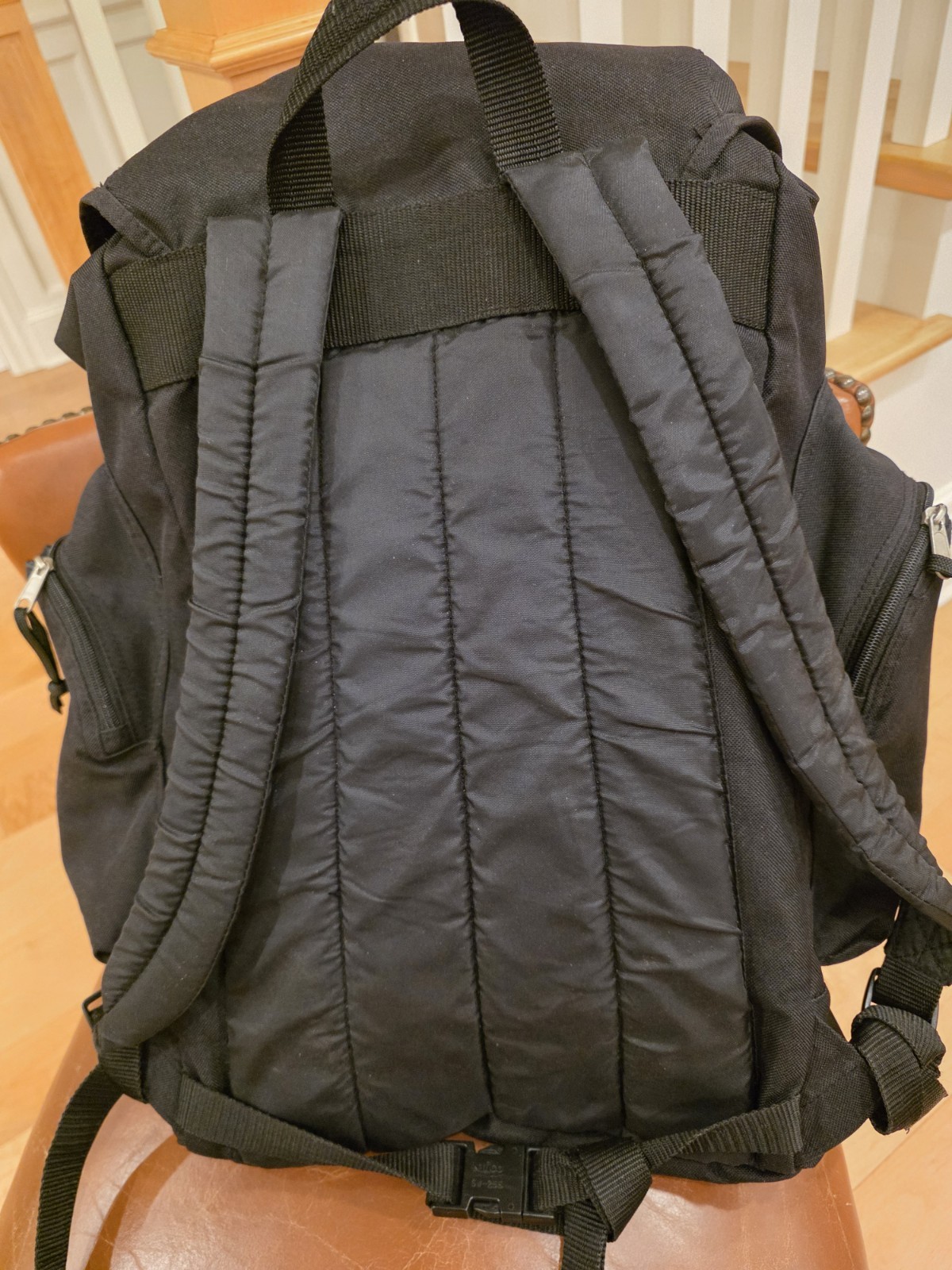 Eddie Bauer BACKPACK Large BLACK Multi Compartment  EXCELLENT Condition 4