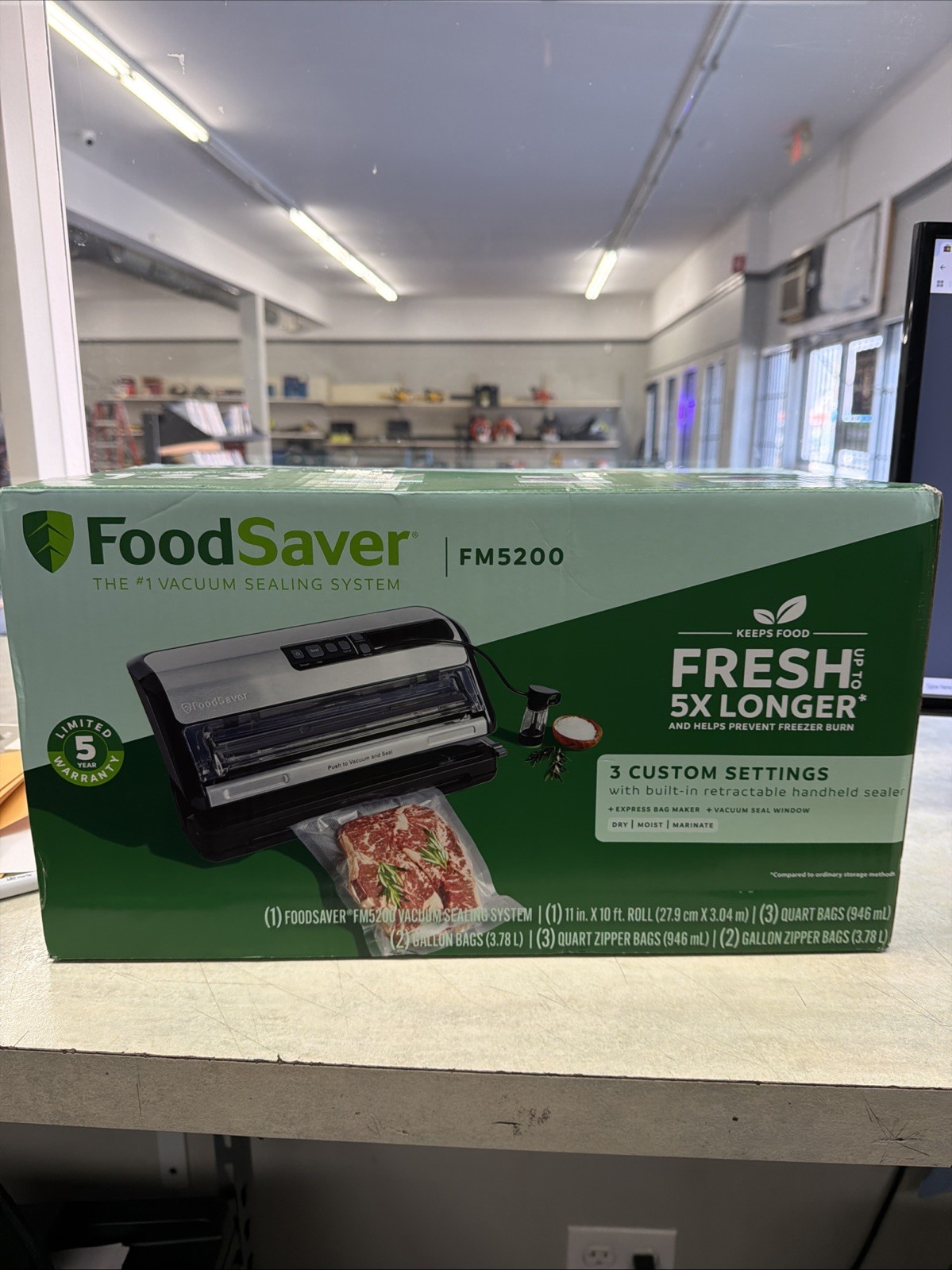 FoodSaver FM5200 2-in-1 Automatic Vacuum Sealer Machine - Silver/Black gallery