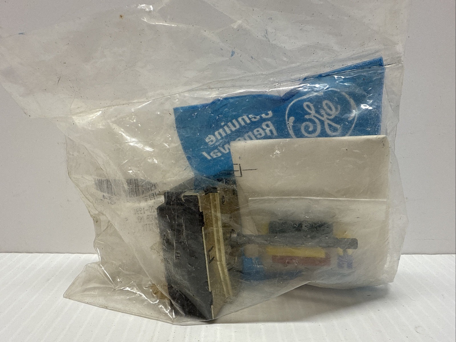 Genuine OEM General Electric WB22X5134 Range Oven Electric Selector Switch gallery